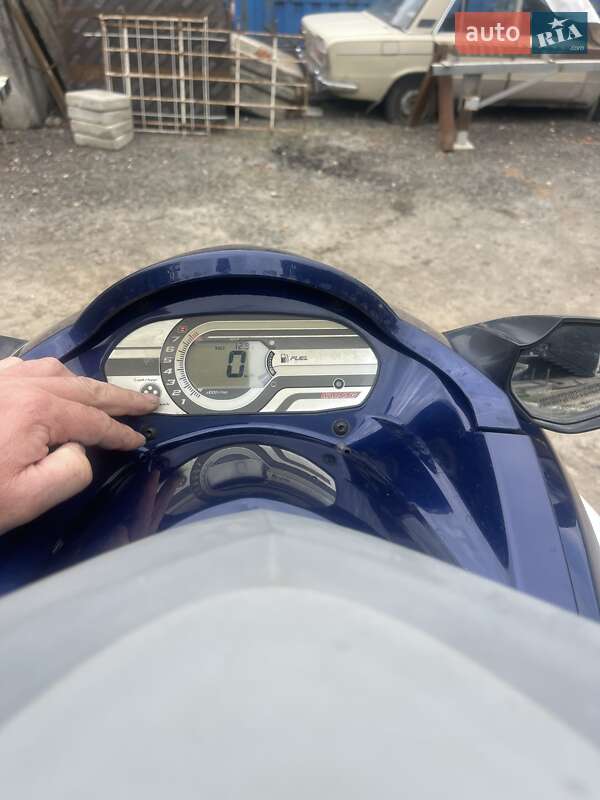 Гідроцикл спортивний Yamaha VX 2012 в Кропивницькому