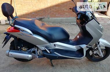 Максі-скутер Yamaha X-Max 250 2005 в Вінниці