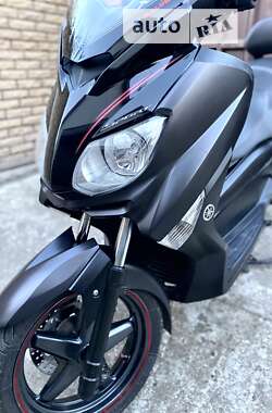 Максі-скутер Yamaha X-Max 250 2018 в Одесі