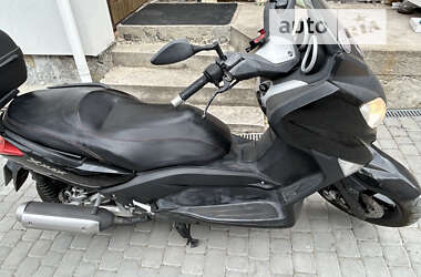 Макси-скутер Yamaha X-Max 250 2013 в 