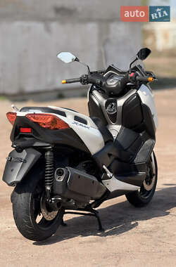 Макси-скутер Yamaha X-Max 250 2018 в 