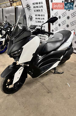 Макси-скутер Yamaha X-Max 250 2018 в 