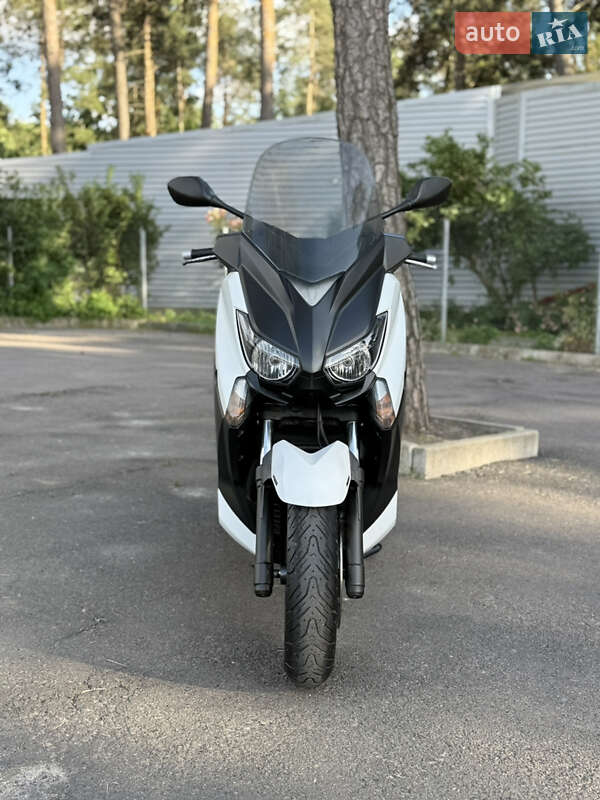 Макси-скутер Yamaha X-Max 250 2015 в Виннице