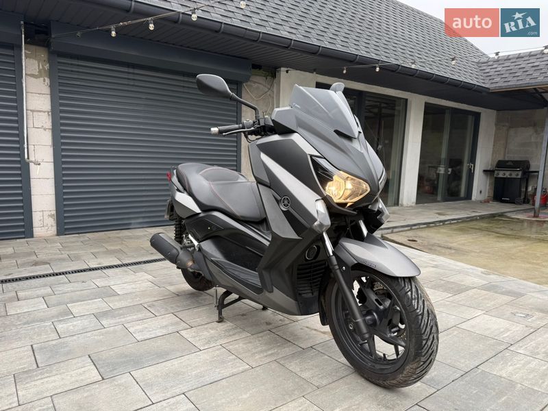 Yamaha X-Max 250 2015