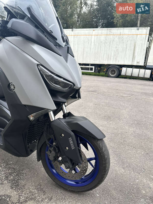 Макси-скутер Yamaha X-Max 300 2021 в Львове