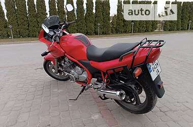 Мотоцикл Спорт-туризм Yamaha XJ 600 Diversion 1997 в Дунаївцях