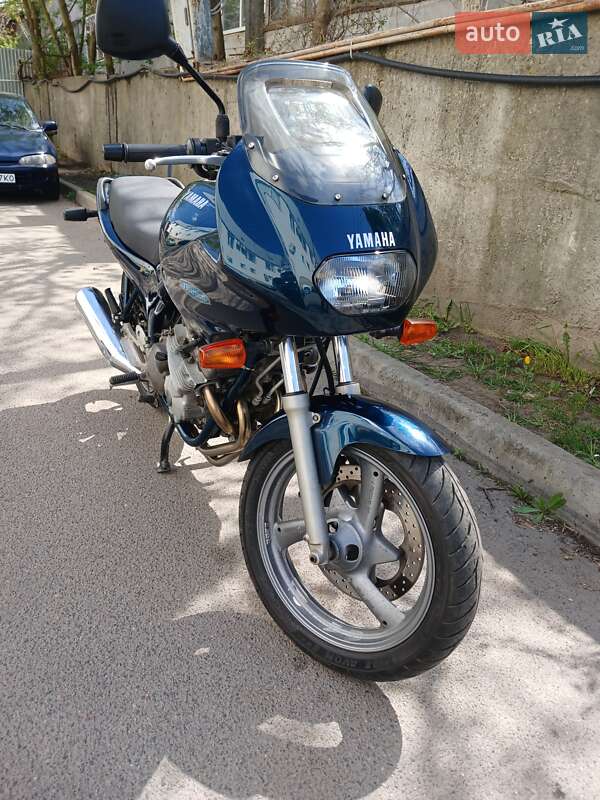 Мотоцикл Спорт-туризм Yamaha XJ 600 Diversion 1993 в 