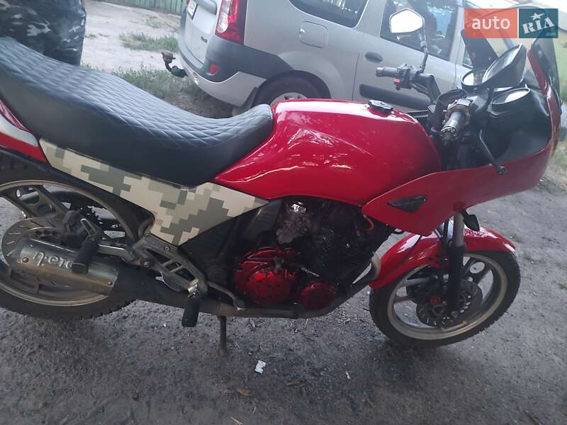 Мотоцикл Туризм Yamaha XJ-600 1984 в 