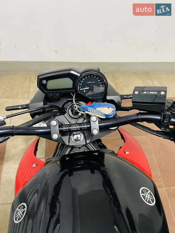 Мотоцикл Без обтікачів (Naked bike) Yamaha XJ6 Diversion 2013 в Києві