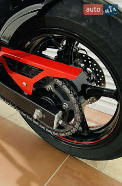 Мотоцикл Без обтекателей (Naked bike) Yamaha XJ6 Diversion 2013 в 