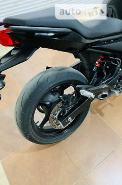 Мотоцикл Без обтікачів (Naked bike) Yamaha XJ6 2016 в Києві