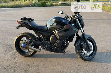 Мотоцикл Без обтікачів (Naked bike) Yamaha XJ6 2013 в Одесі