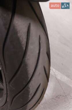 Мотоцикл Спорт-туризм Yamaha XJ6 2012 в 