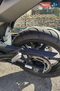 Мотоцикл Без обтікачів (Naked bike) Yamaha XJ6 2010 в 