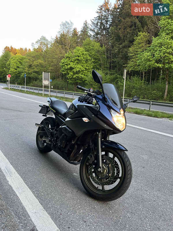 Мотоцикл Спорт-туризм Yamaha XJ6 2010 в Борщеве