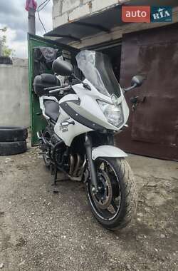Мотоцикл Спорт-туризм Yamaha XJ6 2010 в 