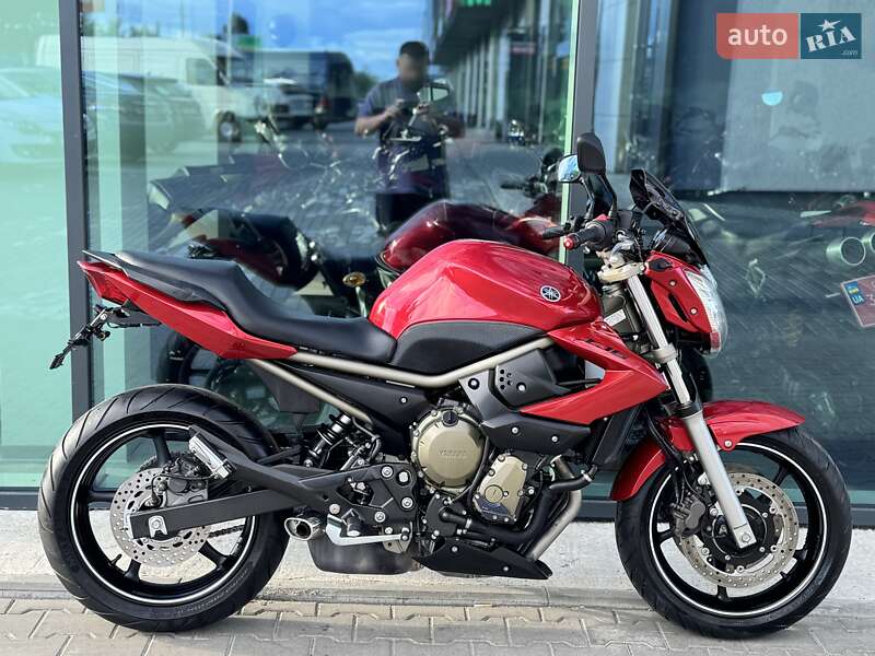 Yamaha XJ6 2010