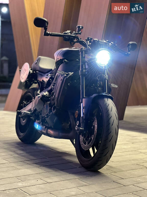 Мотоцикл Без обтекателей (Naked bike) Yamaha XSR 900 2024 в Киеве