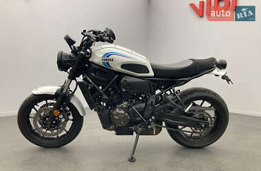 Мотоцикл Классик Yamaha XSR 2022 в Киеве