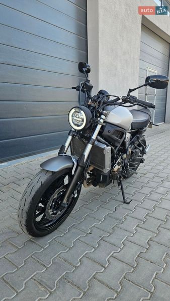 Мотоцикл Без обтекателей (Naked bike) Yamaha XSR 2018 в Одессе