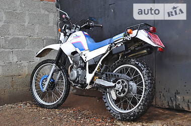 Мотоцикл Внедорожный (Enduro) Yamaha XT 225 Serow 1993 в Турке