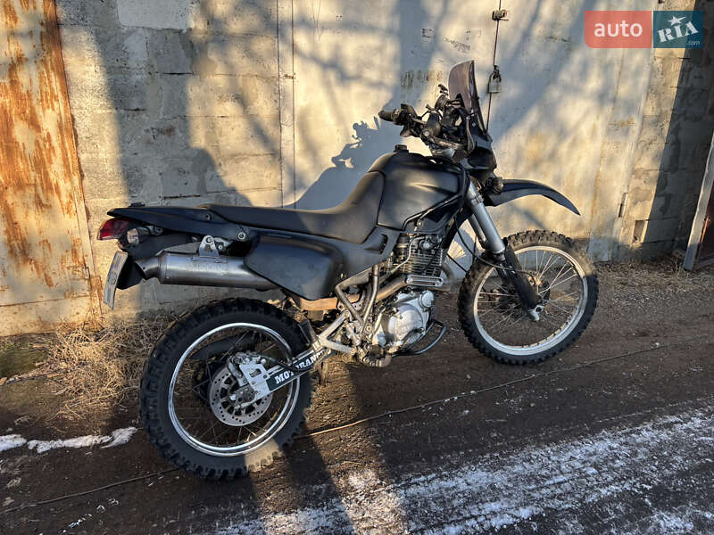 Мотоцикл Внедорожный (Enduro) Yamaha XT 2001 в Киеве
