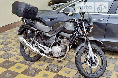Мотоцикл Классик Yamaha YBR125 2008 в 