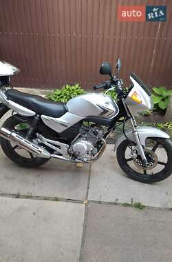 Мотоцикл Классик Yamaha YBR125 2013 в Сумах