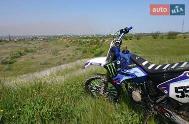 Мотоцикл Кросс Yamaha YZ 125 Monster Energy 2003 в 