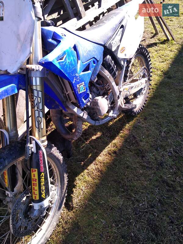 Мотоцикл Кросс Yamaha YZ 125 2011 в Рахові