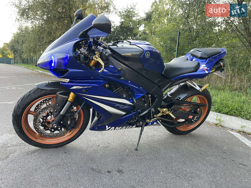 Спортбайк Yamaha YZF 1000R 2007 в Киеве фото 10 Спортбайк Yamaha YZF 1000R 2007 в Киеве