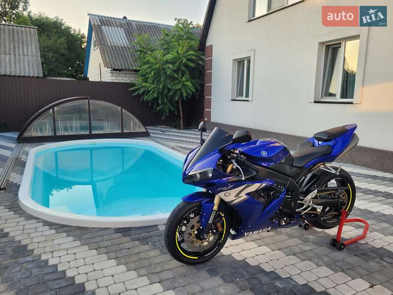 Спортбайк Yamaha YZF 1000R 2004 в Каневі