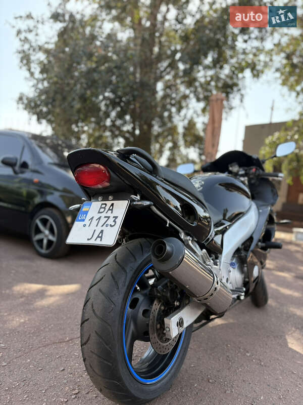 Мотоцикл Спорт-туризм Yamaha YZF 600R Thundercat 2003 в Кривому Розі фото 4 Мотоцикл Спорт-туризм Yamaha YZF 600R Thundercat 2003 в Кривому Розі