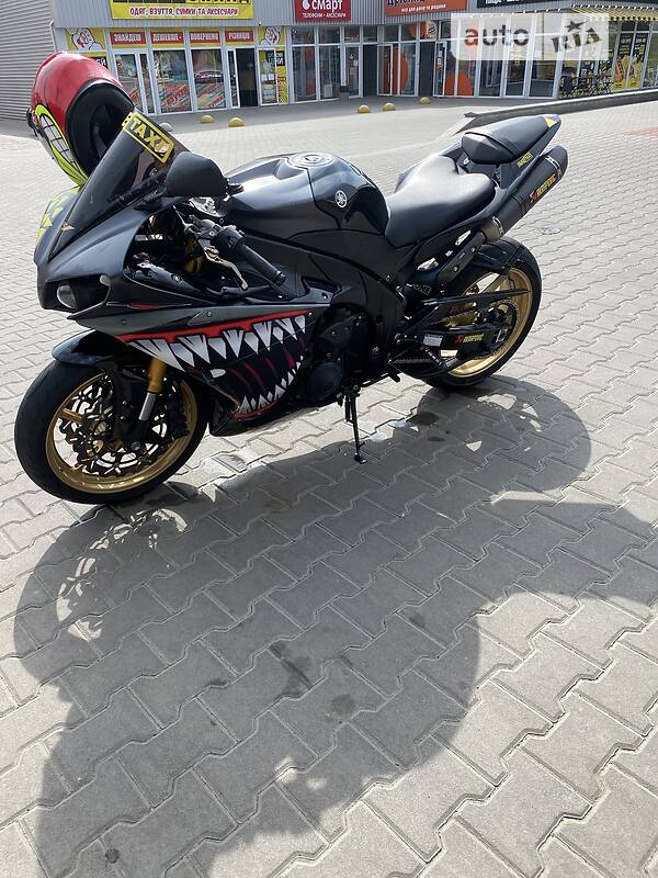 Спортбайк Yamaha YZF R1 2009 в Кривому Розі