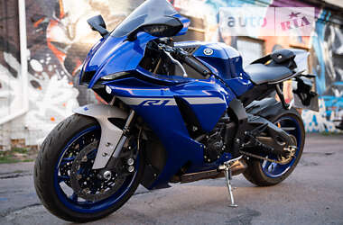 Спортбайк Yamaha YZF R1 2020 в Києві