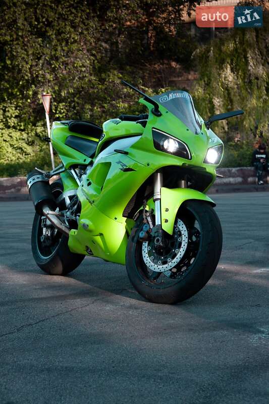 Спортбайк Yamaha YZF R1 2002 в Каменском фото 2 Спортбайк Yamaha YZF R1 2002 в Каменском