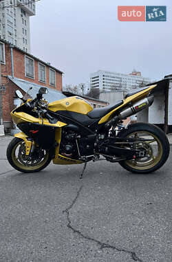 Спортбайк Yamaha YZF R1 2009 в Киеве