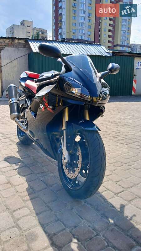 Спортбайк Yamaha YZF R1 1998 в Києві