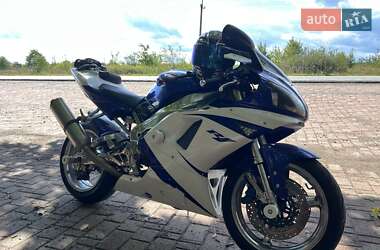 Спортбайк Yamaha YZF R1 1998 в 