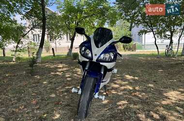 Спортбайк Yamaha YZF R1 1998 в 