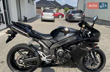 Спортбайк Yamaha YZF R1 2007 в 