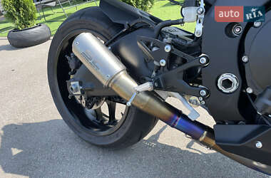 Спортбайк Yamaha YZF R1 2023 в 