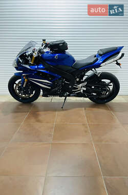 Спортбайк Yamaha YZF R1 2008 в 
