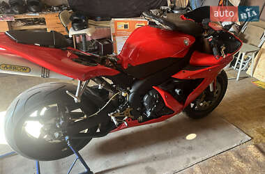 Спортбайк Yamaha YZF R1 2007 в 