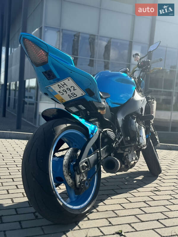 Мотоцикл Без обтекателей (Naked bike) Yamaha YZF R1 2000 в Хмельницком
