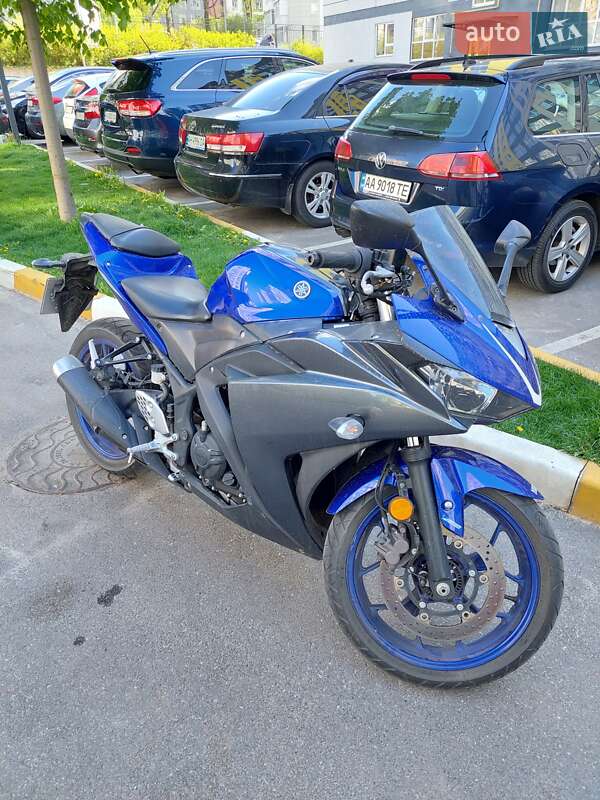 Спортбайк Yamaha YZF-R25 2016 в Киеве фото 2 Спортбайк Yamaha YZF-R25 2016 в Киеве