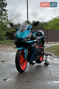 Спортбайк Yamaha YZF-R25 2021 в 
