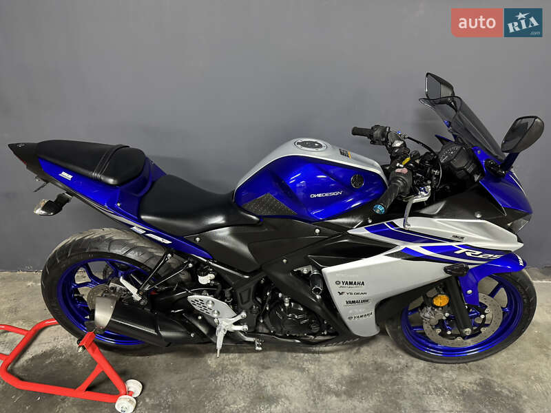 Спортбайк Yamaha YZF-R25 2016 в Києві