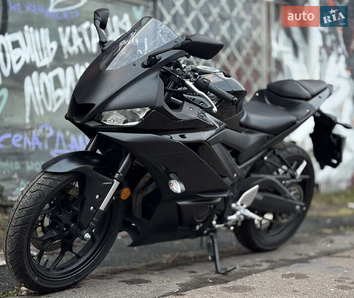 Спортбайк Yamaha YZF-R25 2021 в Киеве