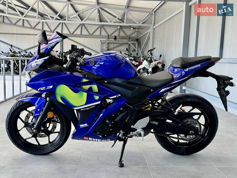 Спортбайк Yamaha YZF-R3 2018 в Хмельницком
